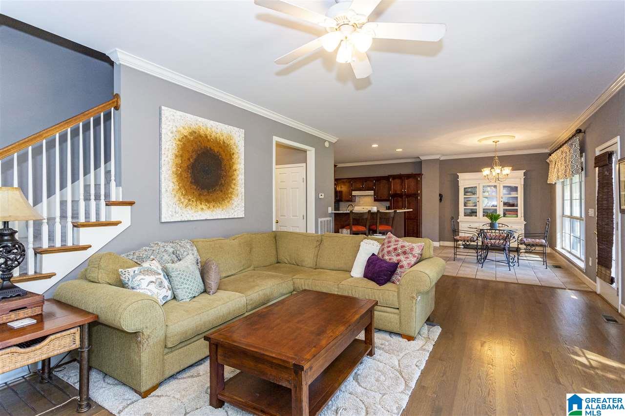 120 Oakbrooke Lane Alabaster, AL 35007 - Photo 17 of 49
