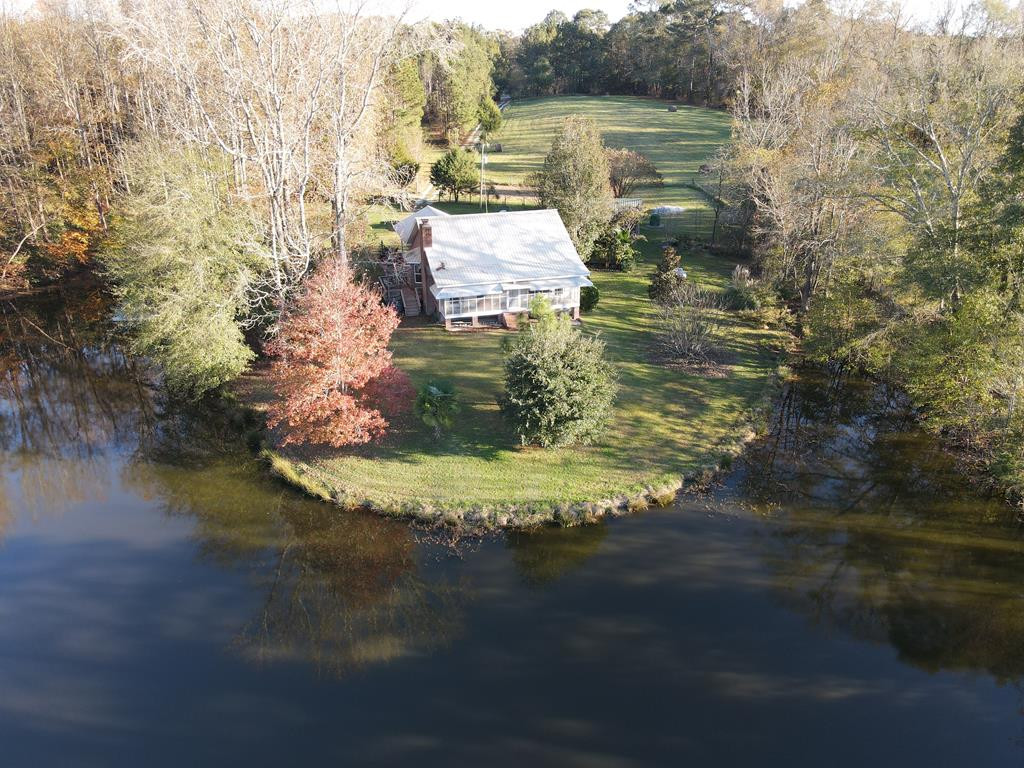 397 Moore Road Rayle, GA 30660 - Photo 1 of 20 Main View