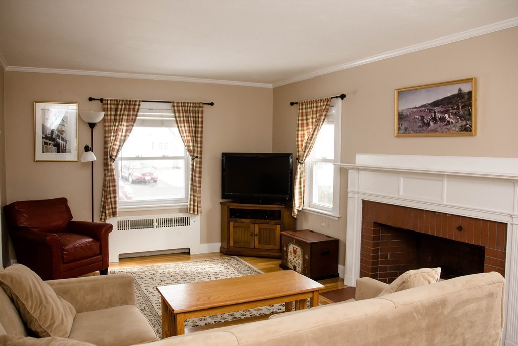 31 Morley Road Quincy, MA 02170 - Photo 7 of 22 Gallery Image 7
