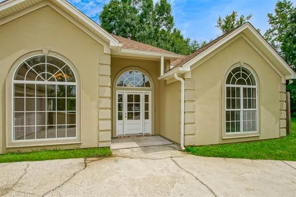 $2,700 | 264 Indian Village Road, Slidell, LA 70461