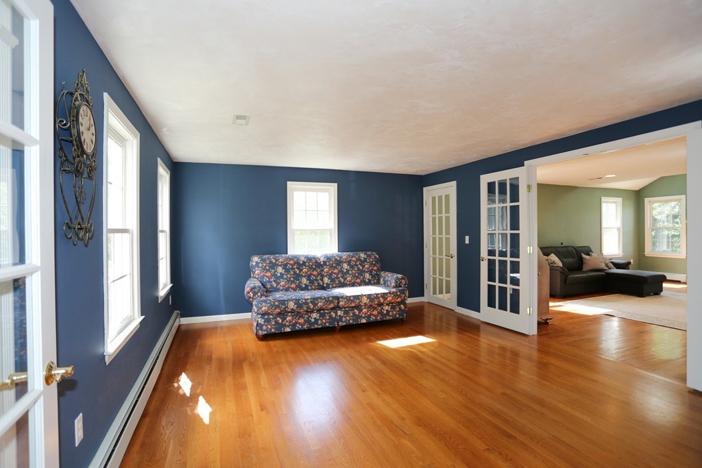 28 Ward Road Southborough, MA 01772 - Photo 14 of 22 Gallery Image 14