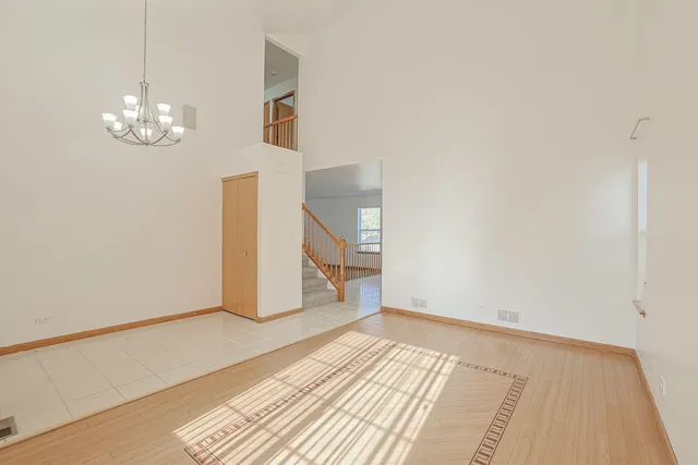 $350,000 | 2726 Hidden Glen Drive, Waukegan, IL 60085