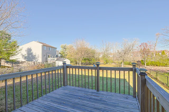 $350,000 | 2726 Hidden Glen Drive, Waukegan, IL 60085