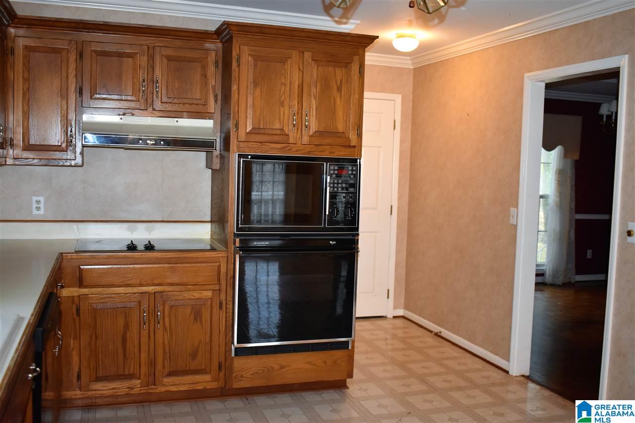 1512 Edwards Lake Road Birmingham, AL 35235 - Photo 10 of 41