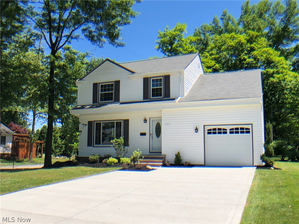 1333 Croyden Road Lyndhurst, OH 44124 - Photo 1 of 31