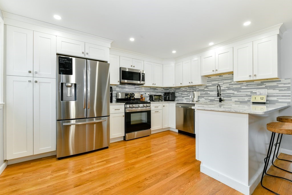 16 Ralston Road Boston, MA 02136 - Photo 6 of 25 Gallery Image 6