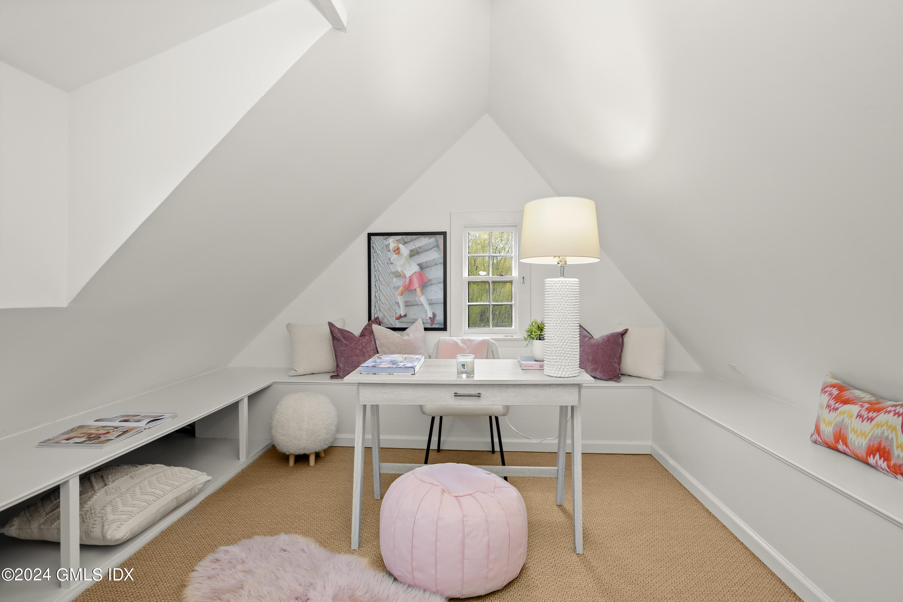 528 Field Point Road Greenwich, CT 06830 - Photo 18 of 31 a room with furniture and window