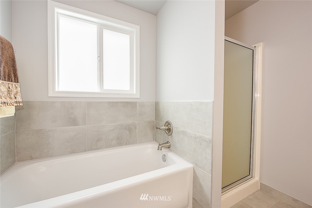 3320 189th Street Southeast Bothell, WA 98012 - Photo 14 of 21