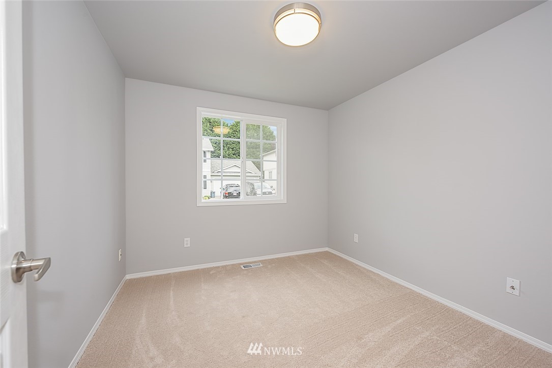 3320 189th Street Southeast Bothell, WA 98012 - Photo 9 of 21