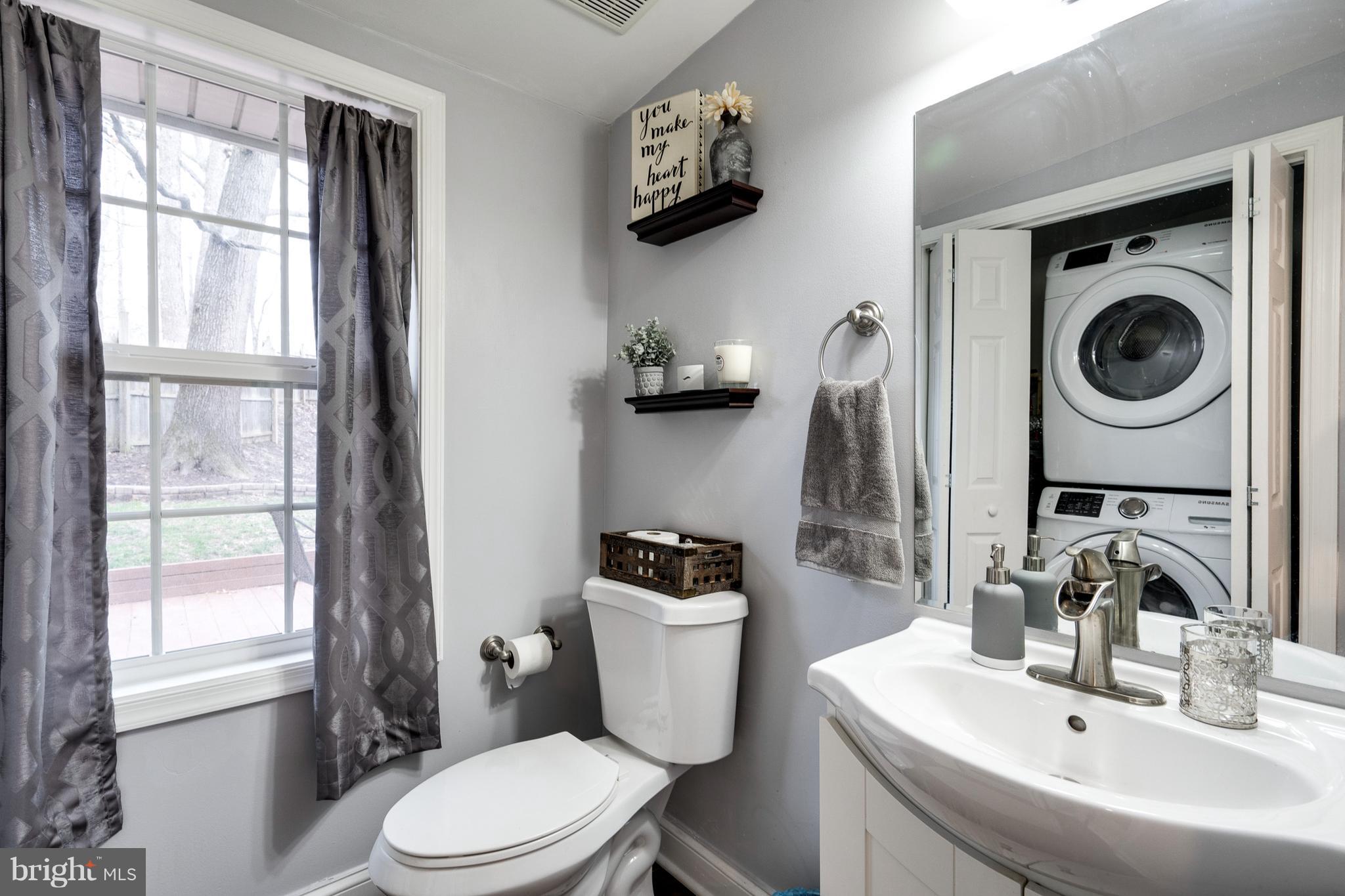 12807 Kahns Road Manassas, VA 20112 - Photo 36 of 60 Bath