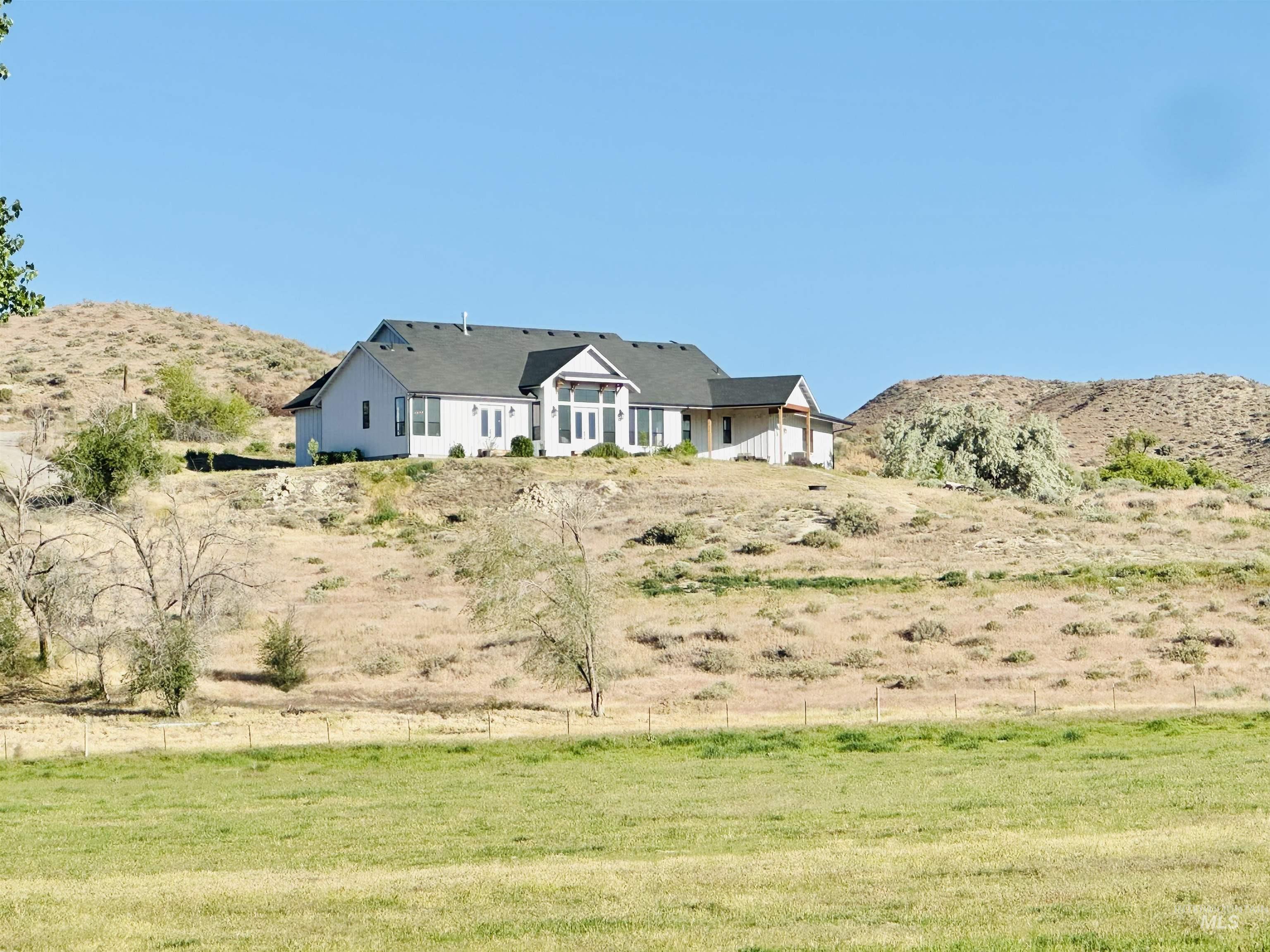 876 Coyote Gulch Road Adrian, OR 97901 - Photo 2 of 50
