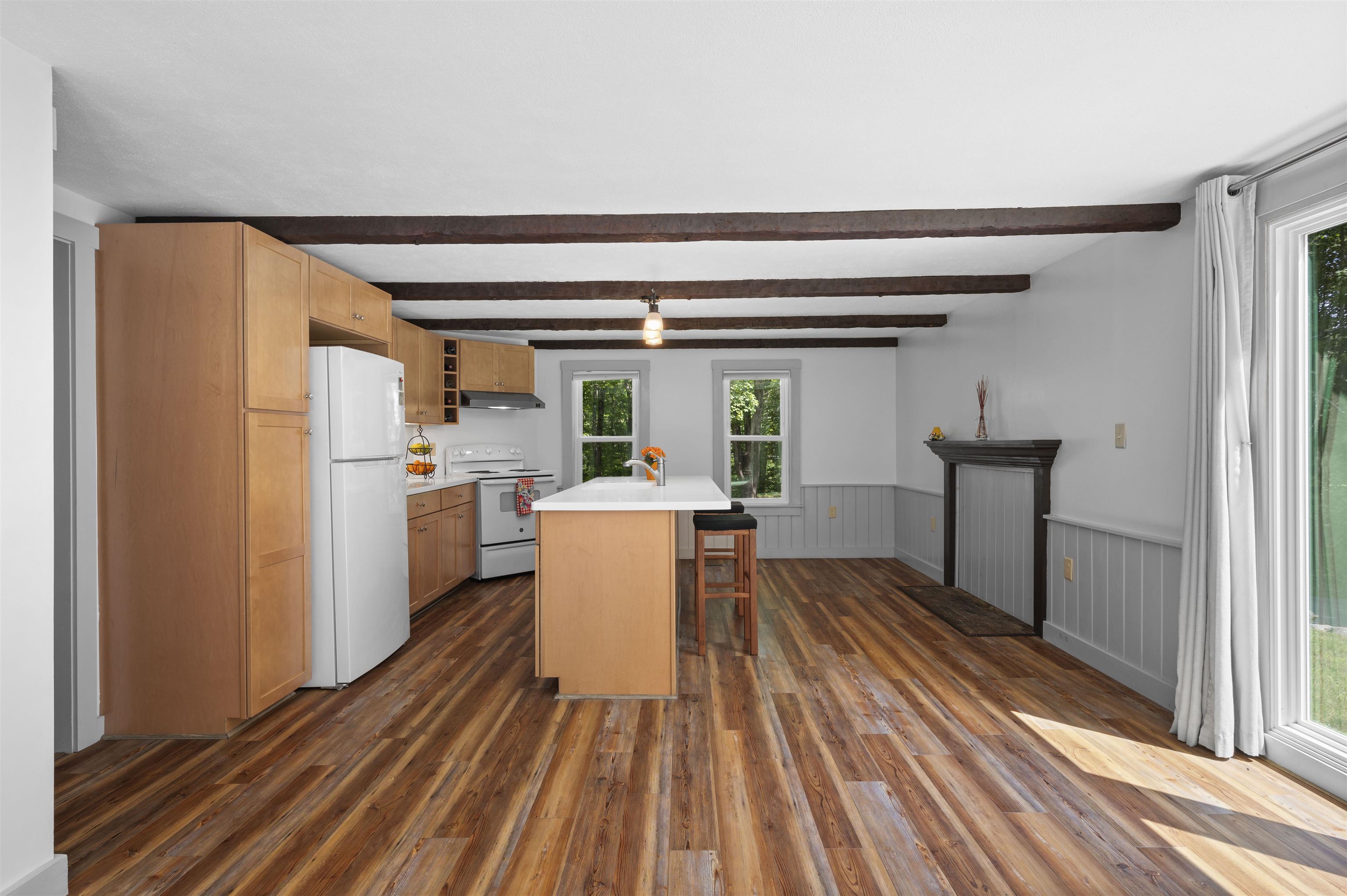205 Grant Road Newmarket, NH 03857 - Photo 10 of 46 Gallery Image 10
