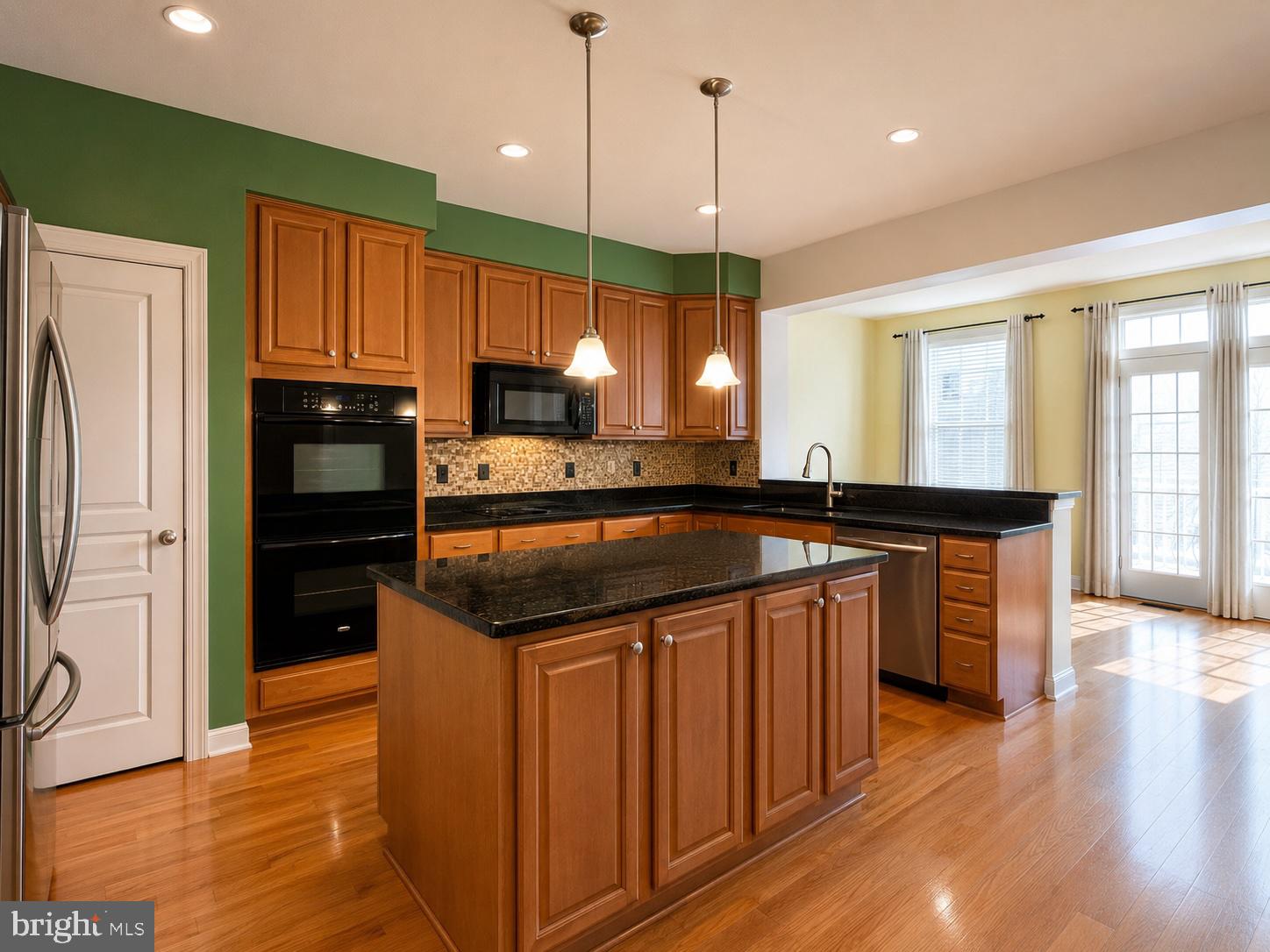 9674 Ethan Ridge Drive Frederick, MD 21704 - Photo 8 of 43
