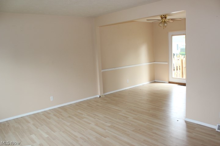 4137 New Road Austintown, OH 44515 - Photo 14 of 19