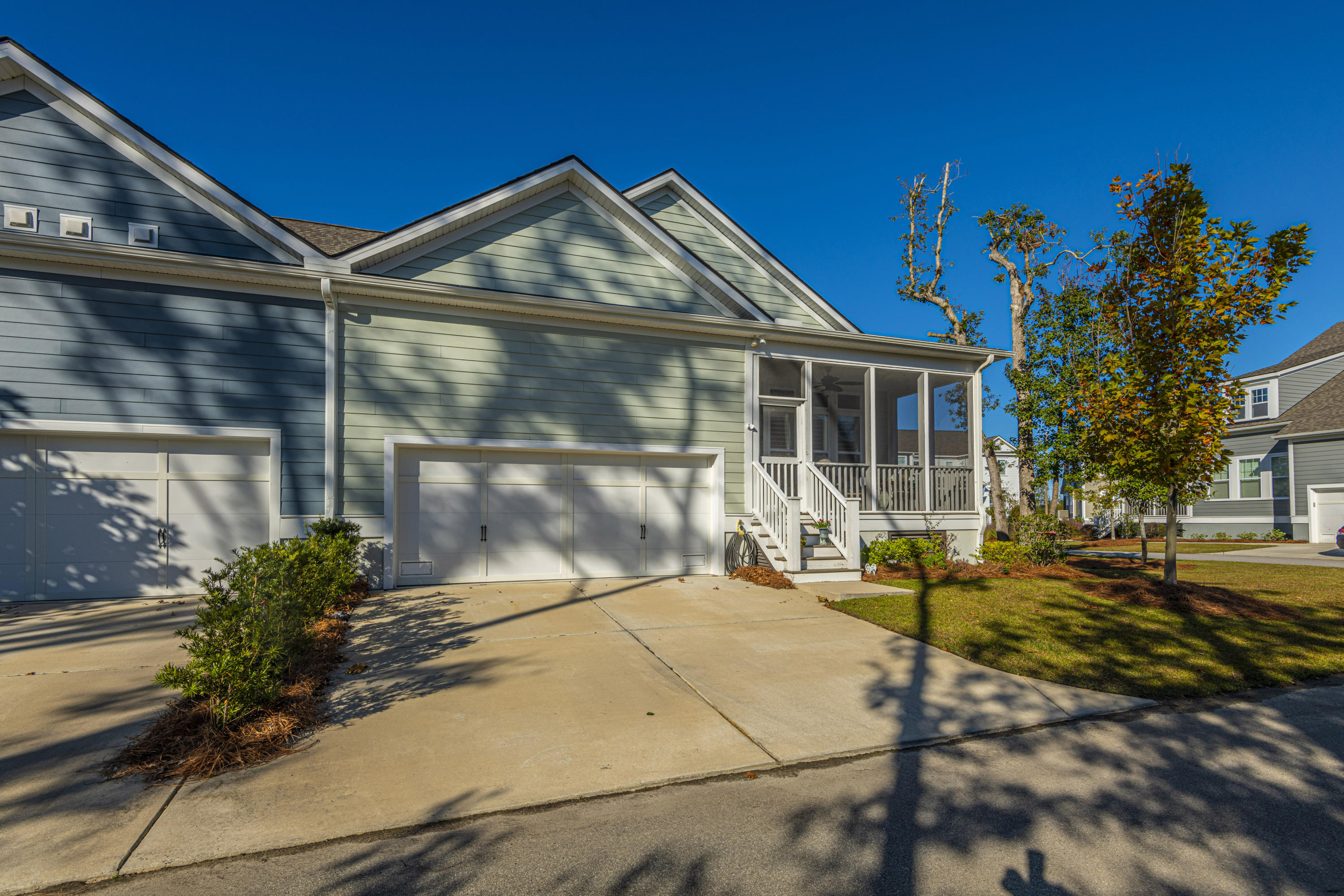 3146 Sturbridge Road Mount Pleasant, SC 29466 - Photo 32 of 59 Garage with back ally entrance