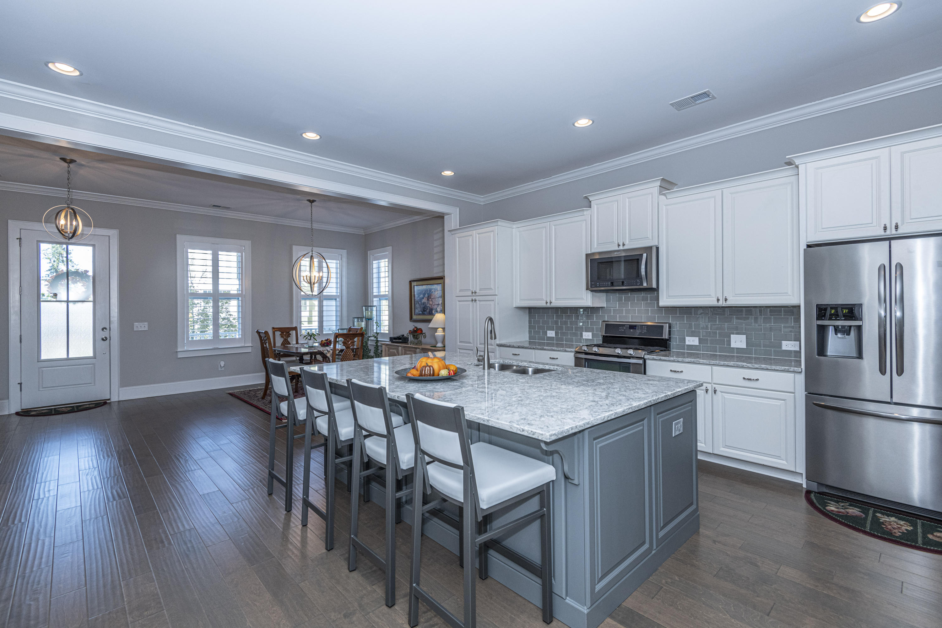 Gourmet Kitchen