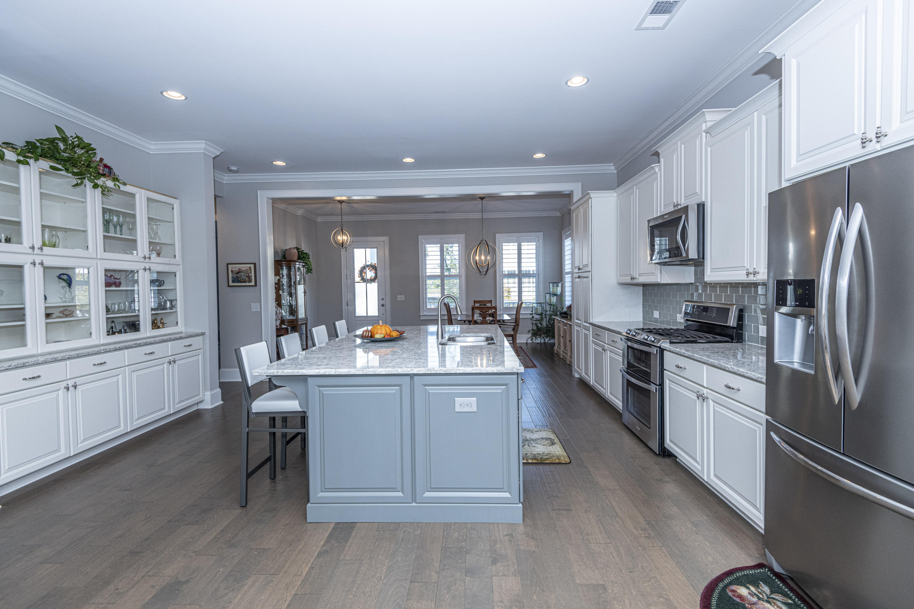 3146 Sturbridge Road Mount Pleasant, SC 29466 - Photo 9 of 59 Large Island
