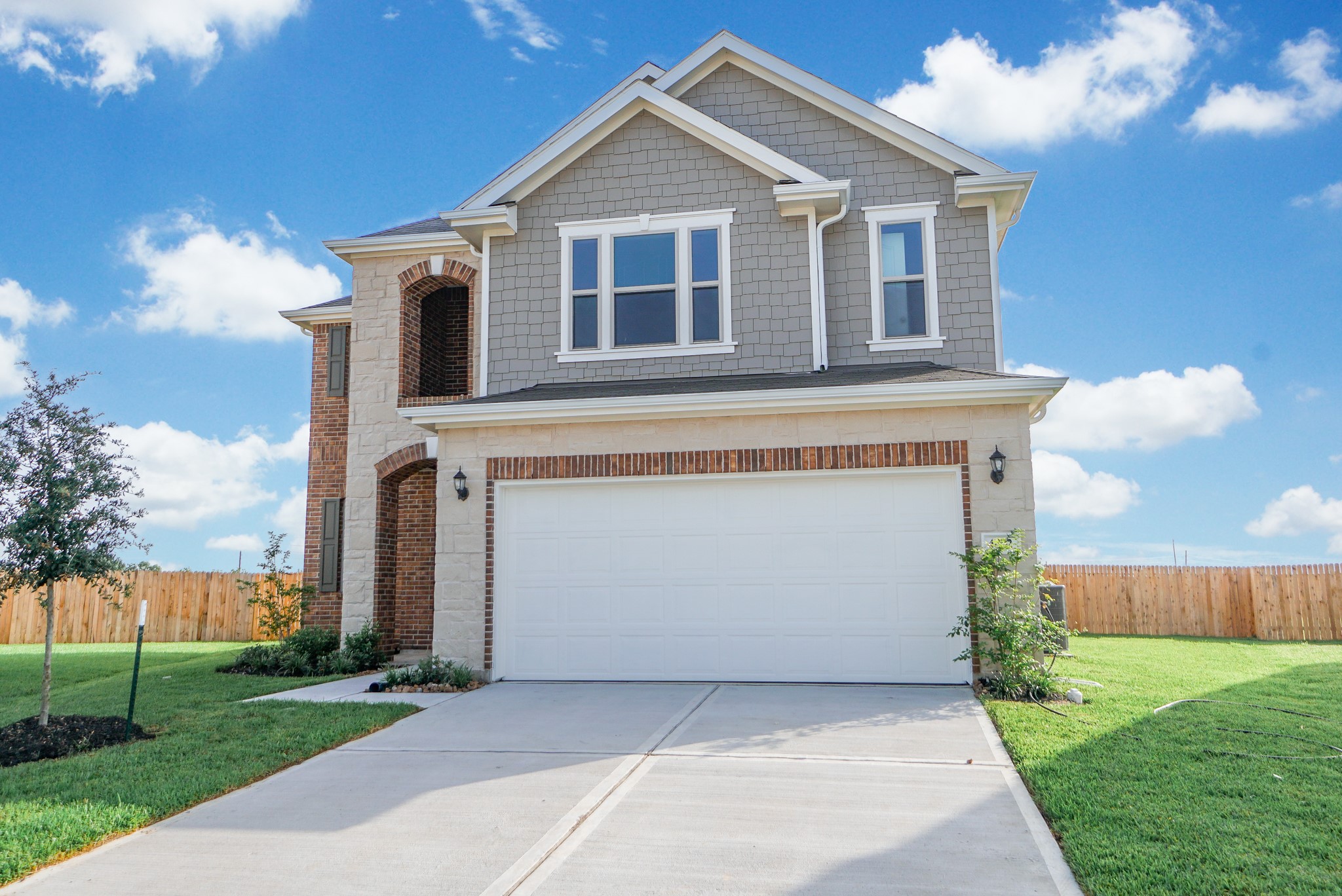 4822 Westfield Ranch Court Katy, TX 77449 - Photo 46 of 48 a front view of a house with garden