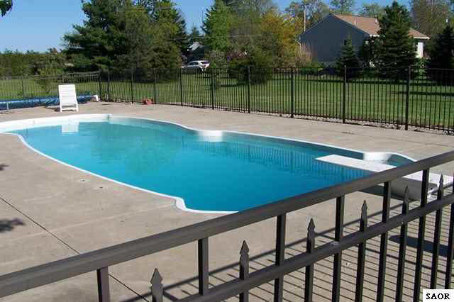 15186 Bird Road Byron, MI 48418 - Photo 3 of 9 45228-2.JPG