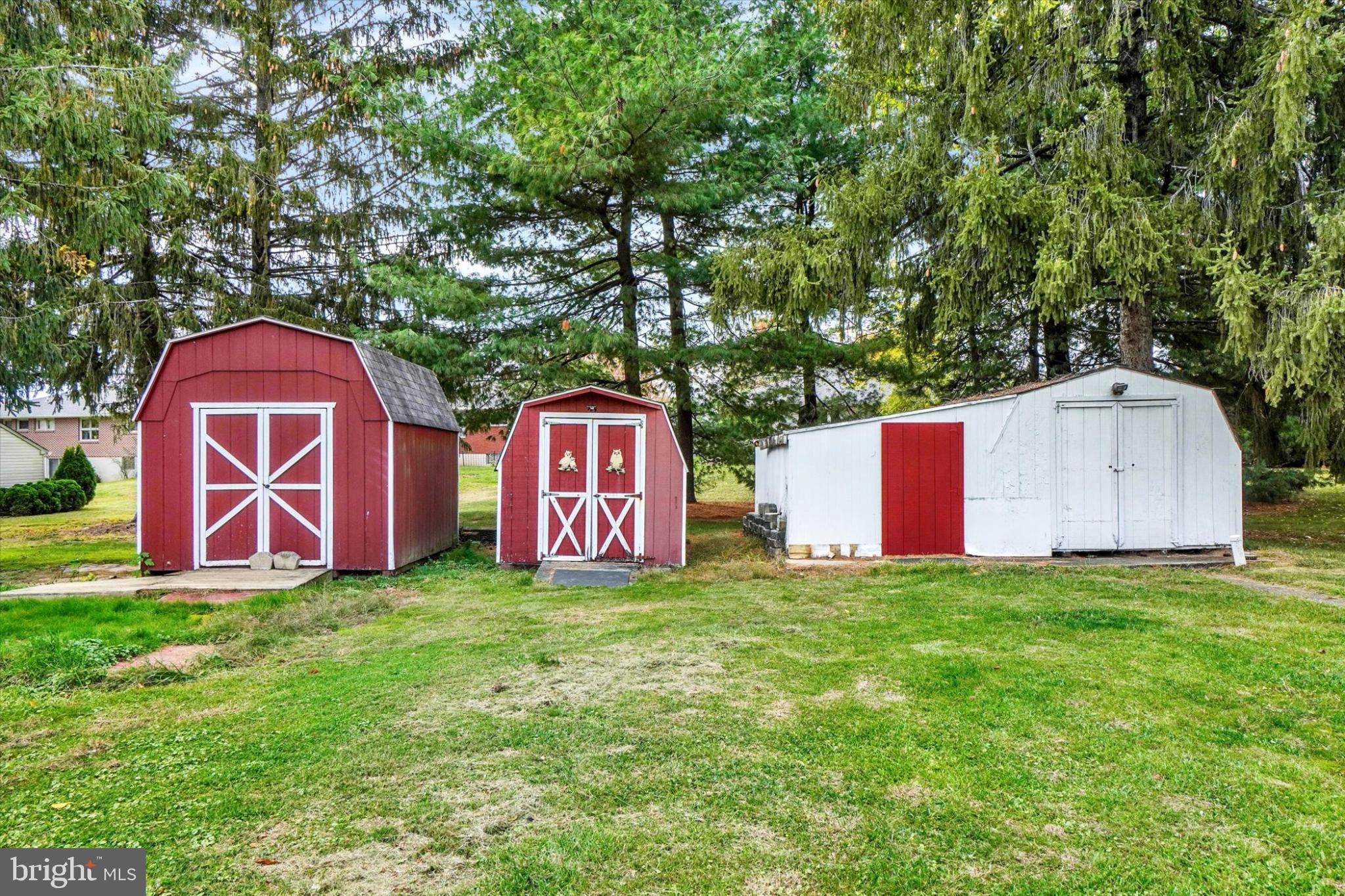268 North Main Street Manchester, PA 17345 - Photo 29 of 30 Three large sheds for all your needs
