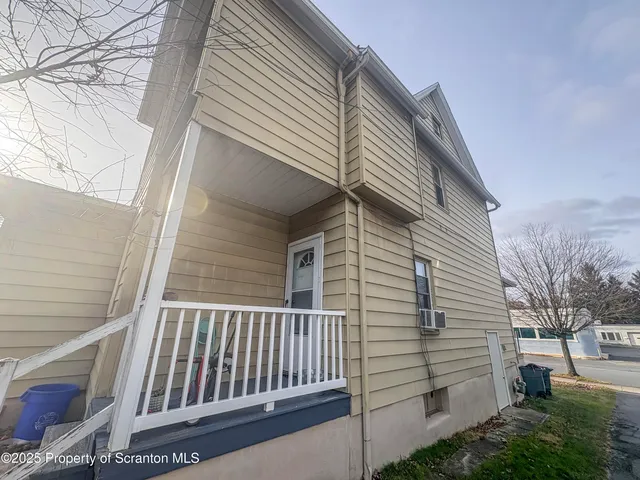 $239,000 | 922 Jefferson Avenue, Scranton, PA 18510