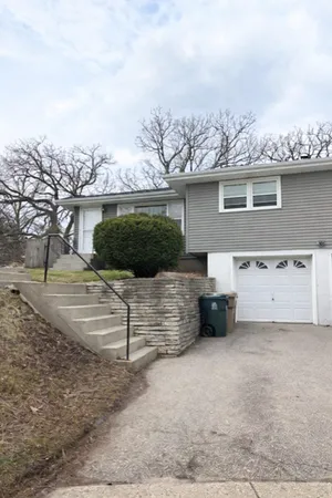 $1,890 | 17 Bluebird Court, Unit 17, Madison, WI 53711