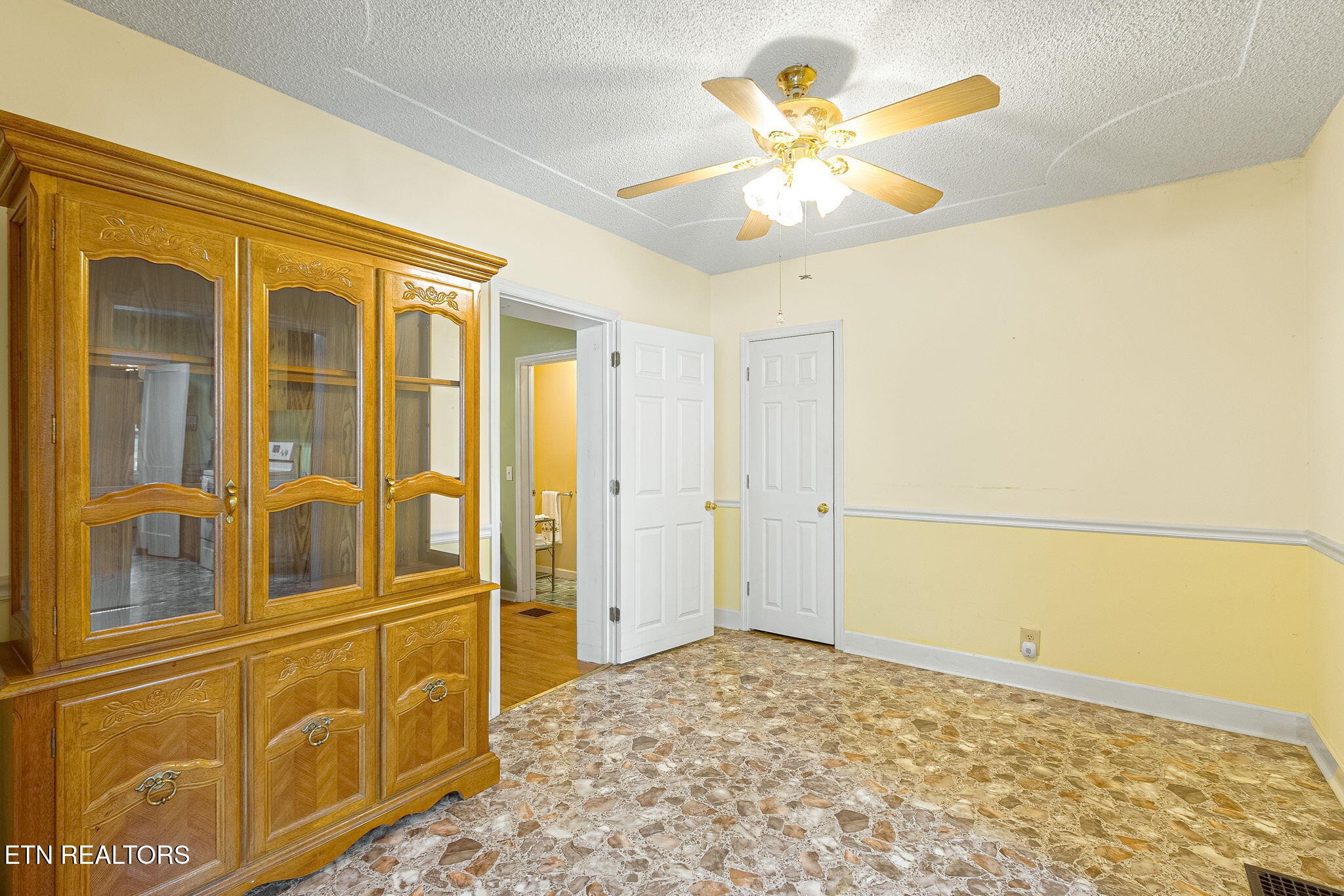 679 North Wright Road Alcoa, TN 37701 - Photo 28 of 34 Gallery Image 28