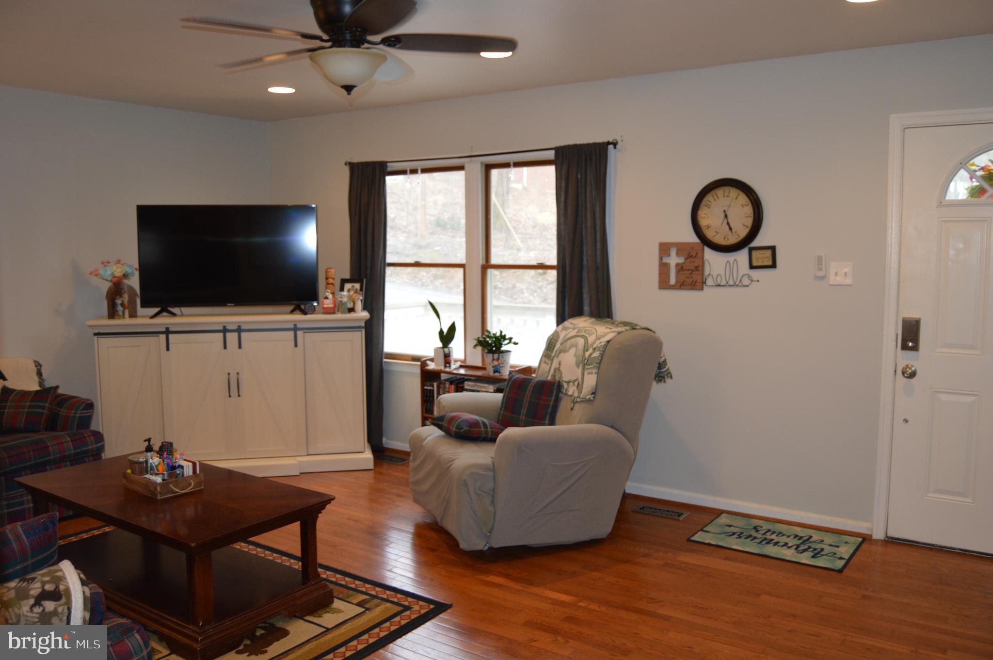 430 Maple Ridge Lane Harpers Ferry, WV 25425 - Photo 12 of 48 Gallery Image 12