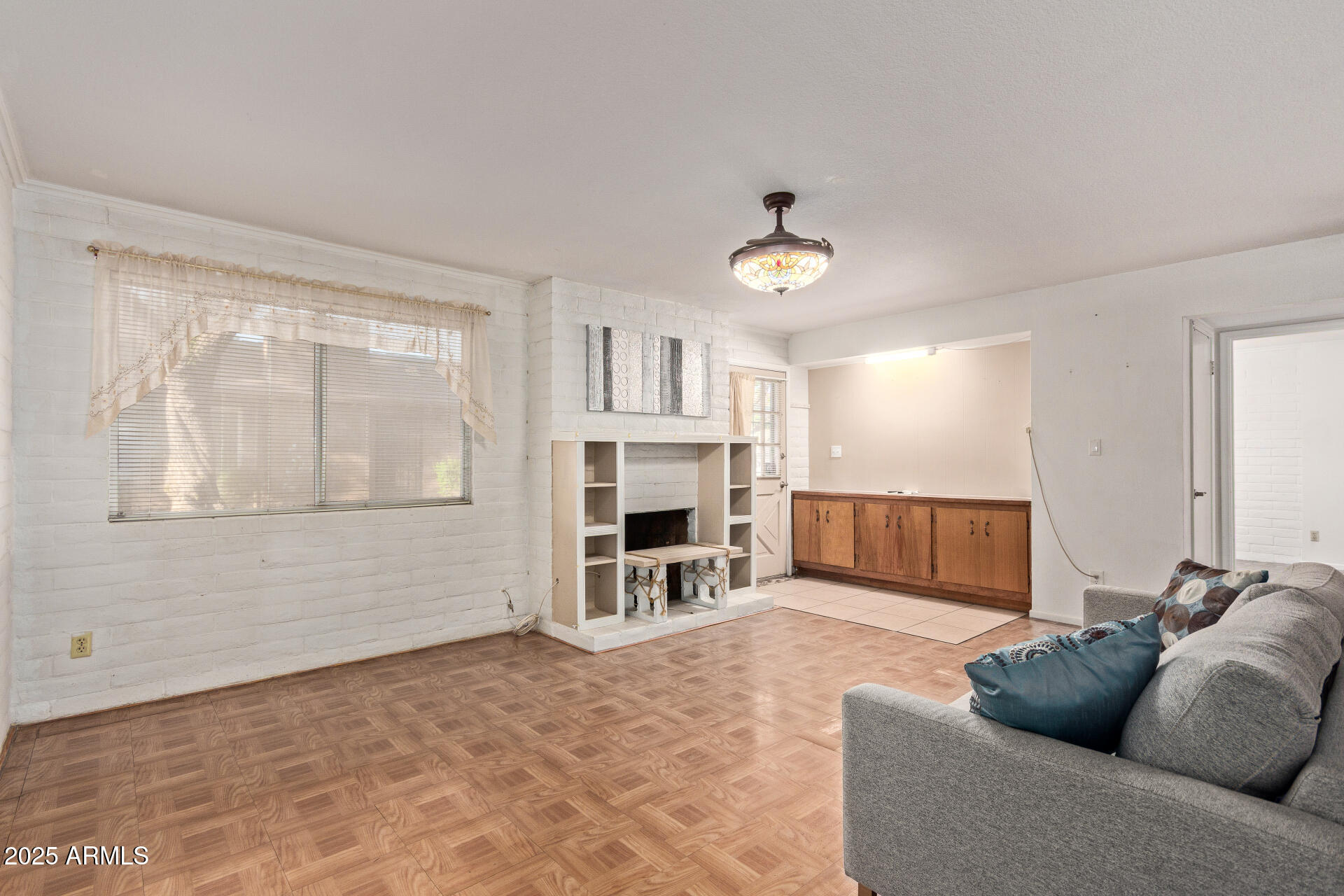 2725 South Rural Road, Unit 8 Tempe, AZ 85282 - Photo 5 of 19 05 - Rural