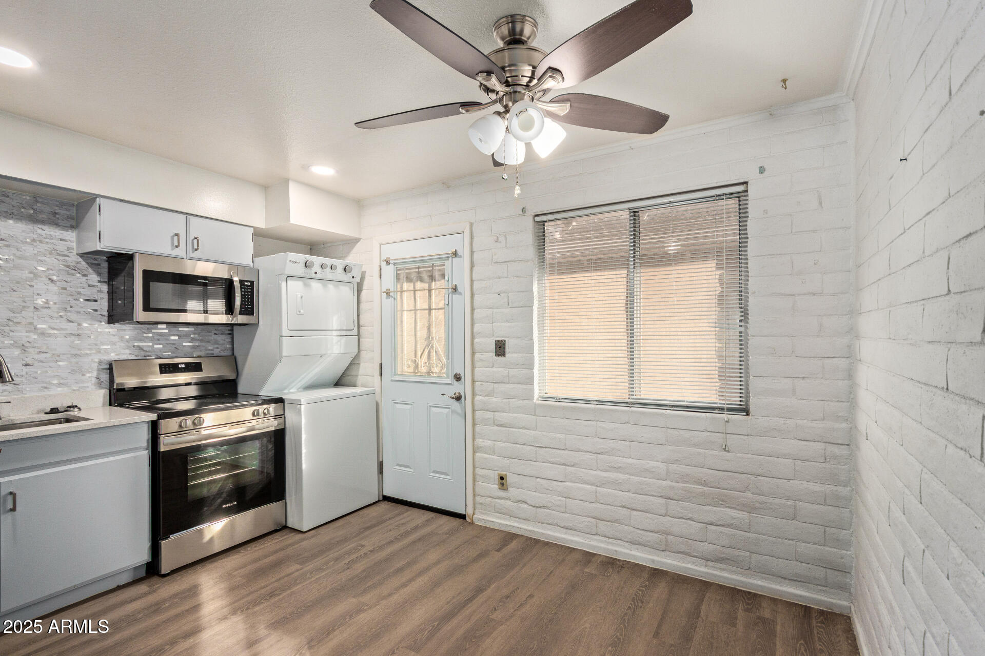 2725 South Rural Road, Unit 8 Tempe, AZ 85282 - Photo 7 of 19 07 - Rural