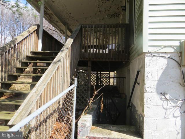703 Prospect Road Mount Airy, MD 21771 - Photo 3 of 7 Exterior (Rear)