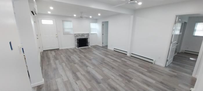 47 Weeks Road North Babylon, NY 11703 - Photo 18 of 40