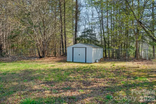 $285,000 | 418 Summer Ridge Drive, Stanley, NC 28164