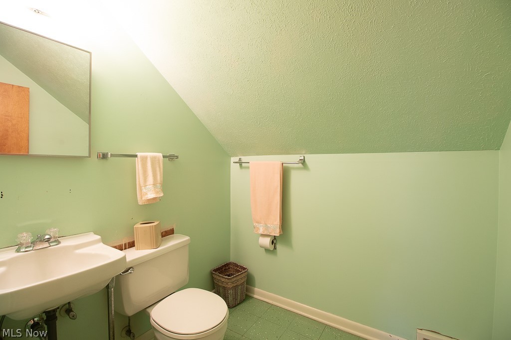 31654 Densmore Road Willowick, OH 44095 - Photo 17 of 25 Spacious half bath on the second