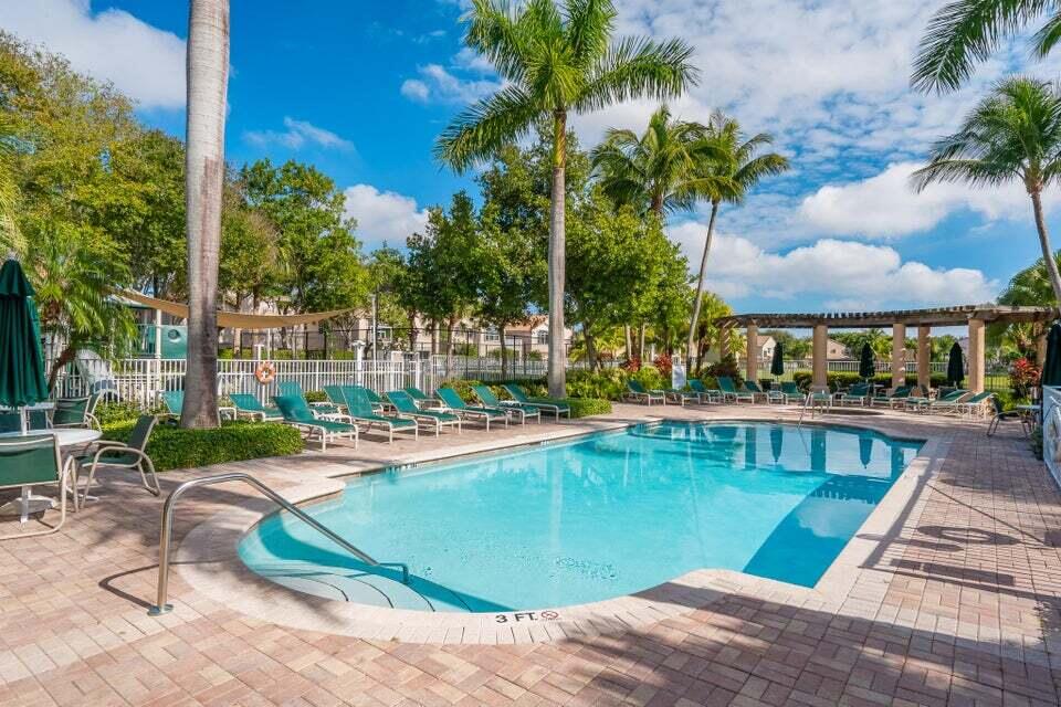 1653 West Classical Boulevard Delray Beach, FL 33445 - Photo 72 of 87 20201217142204138559000000-o