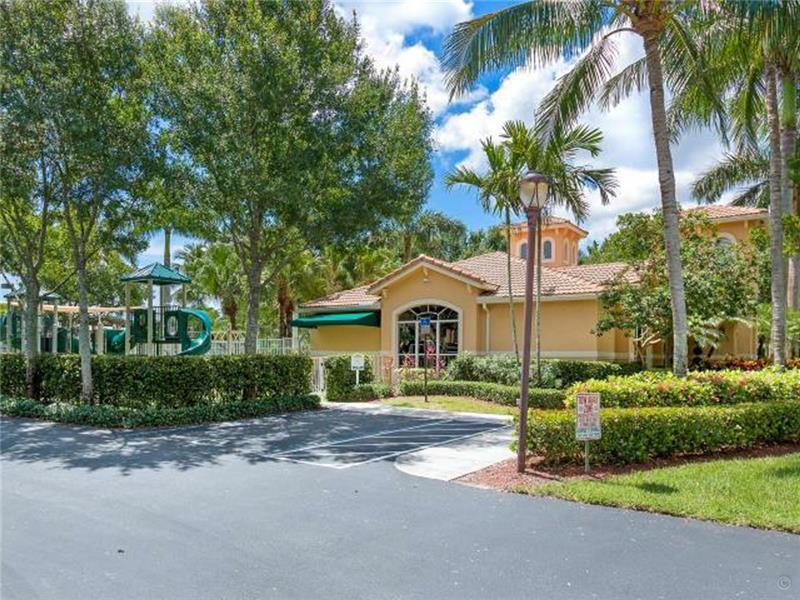 1653 West Classical Boulevard Delray Beach, FL 33445 - Photo 77 of 87 20201230022423498086000000-o