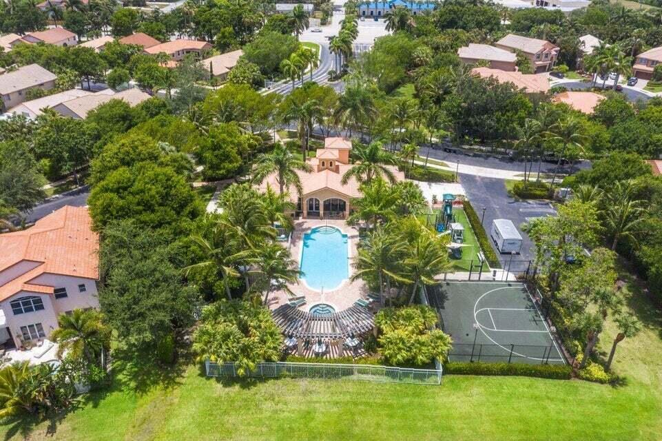 1653 West Classical Boulevard Delray Beach, FL 33445 - Photo 84 of 87 20210604165749628891000000-o