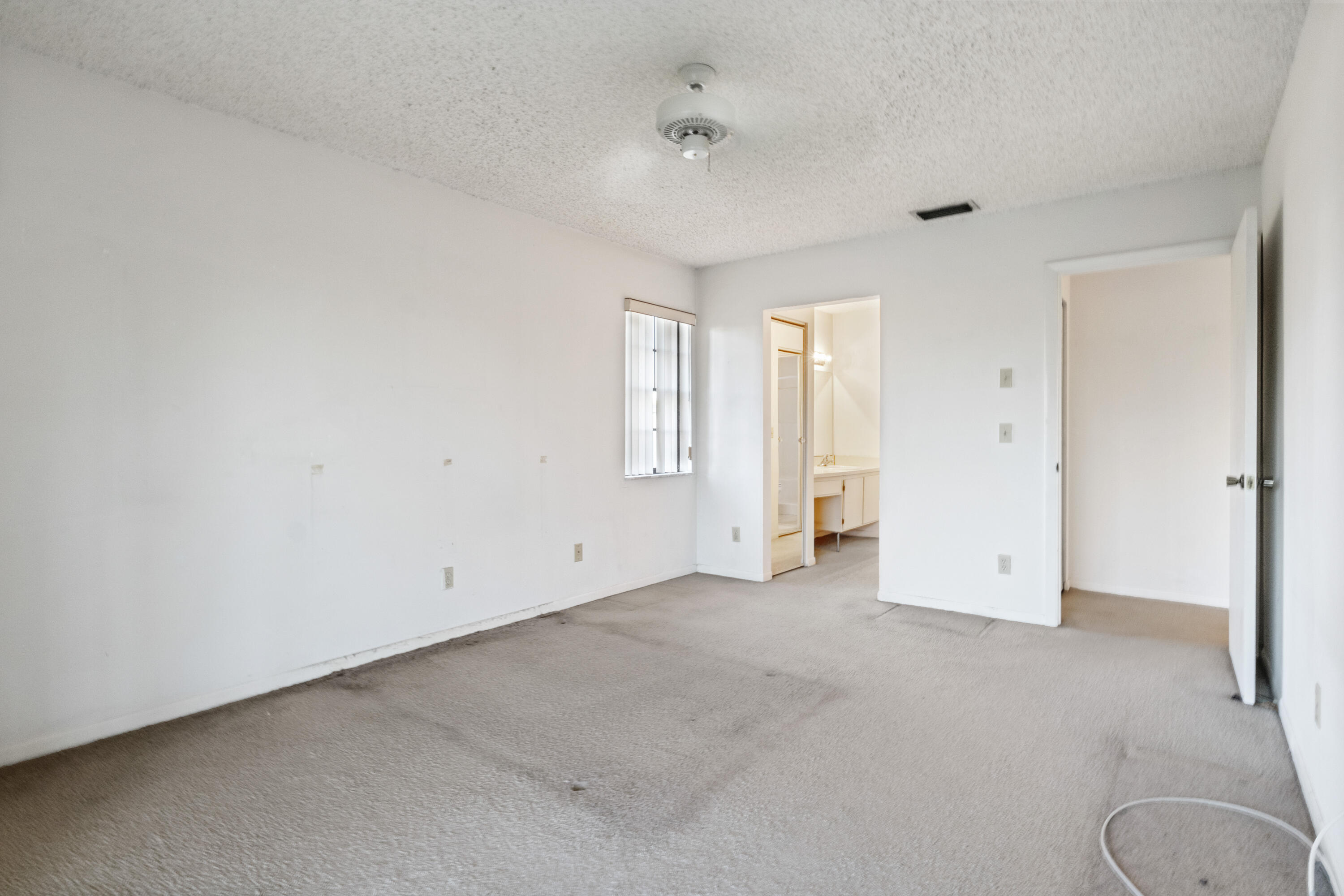 702 Pinecrest Circle, Unit F Jupiter, FL 33458 - Photo 13 of 28 14 Bedroom 03