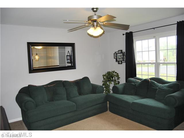 6961 Channel Forest Road Belews Creek, NC 27009 - Photo 2 of 13 Den/Family/Great Room.