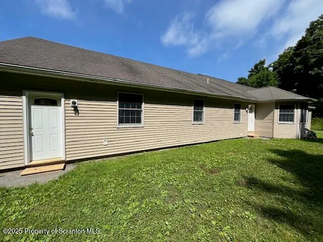 $450,000 | 260 Johnson Hl Road, Carbondale, PA 18407