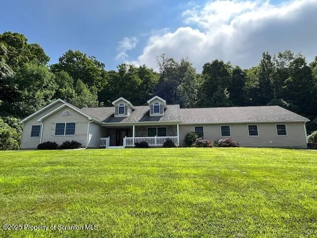 $450,000 | 260 Johnson Hl Road, Carbondale, PA 18407