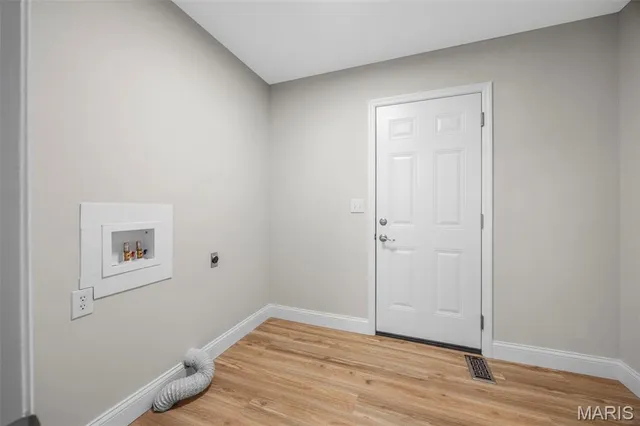 $310,000 | 5579 Westerfield Parkway, Unit 8B, St. Charles, MO 63304