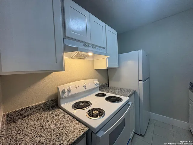 $950 | 1303 Philadelphia Street, Unit 1, Laredo, TX 78041