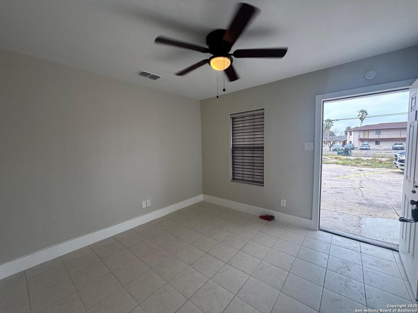 1303 Philadelphia Street, Unit 1 Laredo, TX 78041 - Photo 14 of 16