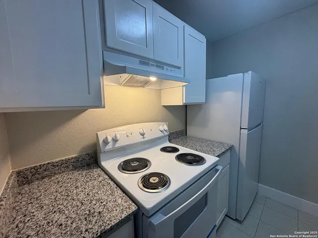 $950 | 1303 Philadelphia Street, Unit 1, Laredo, TX 78041