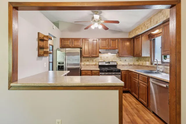 $325,000 | 8357 Jersey Avenue North, Brooklyn Park, MN 55445