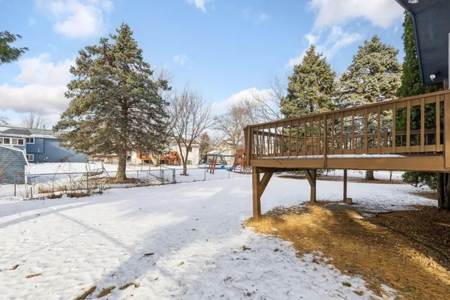 $325,000 | 8357 Jersey Avenue North, Brooklyn Park, MN 55445