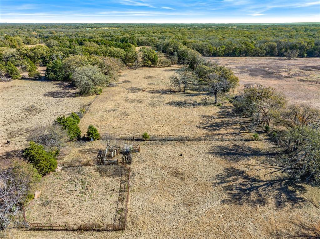 2145 Vz County Road 2145 Canton, TX 75103 - Photo 6 of 20 a view of a road with an ocean view