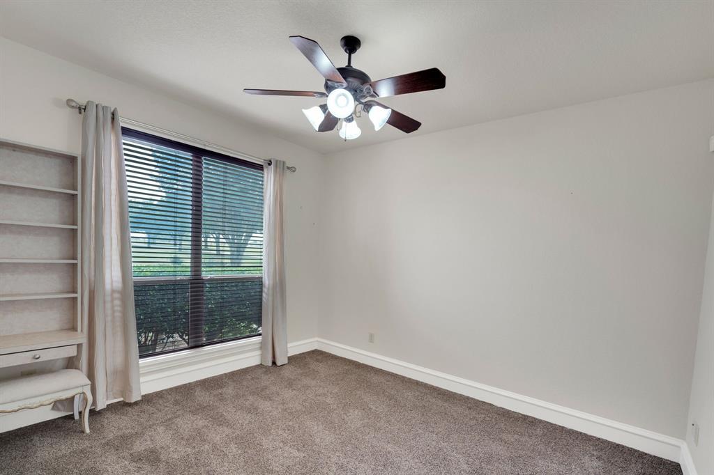 241 Cody Road Ennis, TX 75119 - Photo 24 of 40 1st floor bedroom