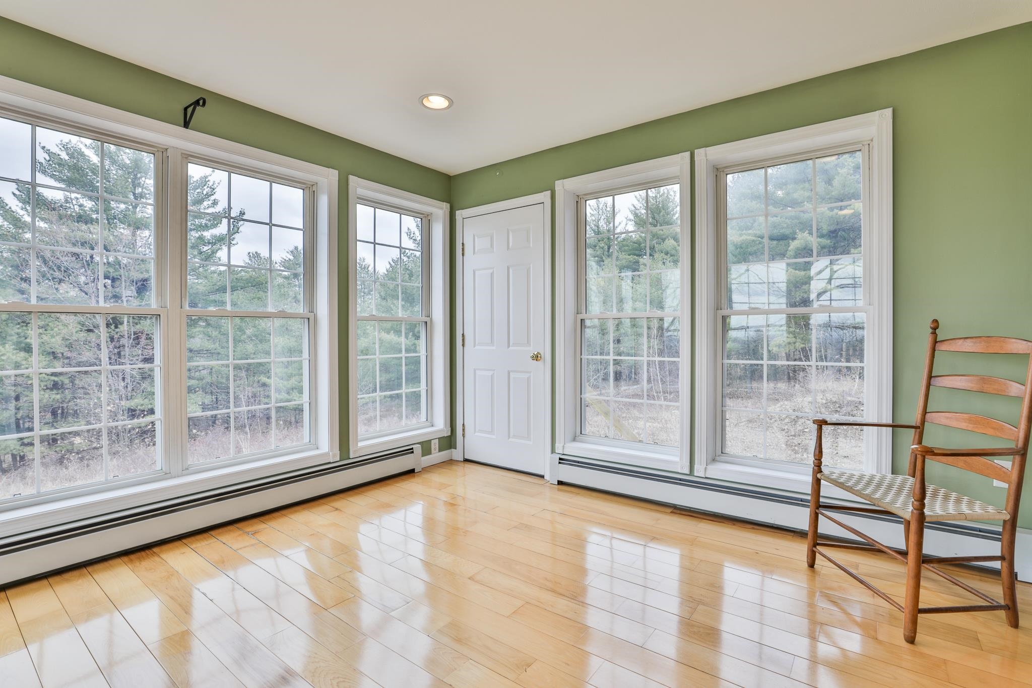 1042 Montalona Road Dunbarton, NH 03046 - Photo 22 of 38